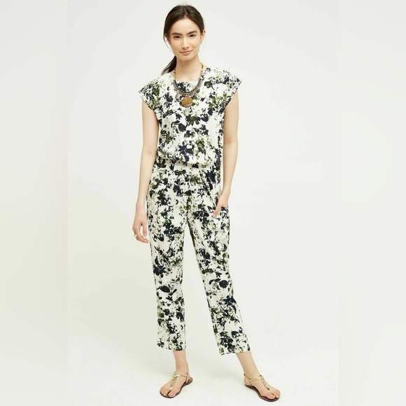 Ranna Gill Pants - Ranna Gill Sleeveless Aida Embroidered Green & White Pantsuit Jumpsuit Size: M